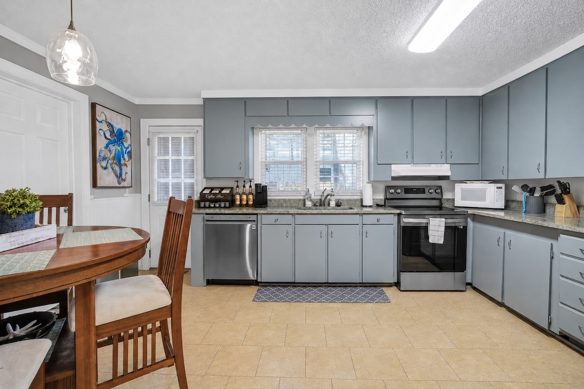 Pierside Retreat, kitchen