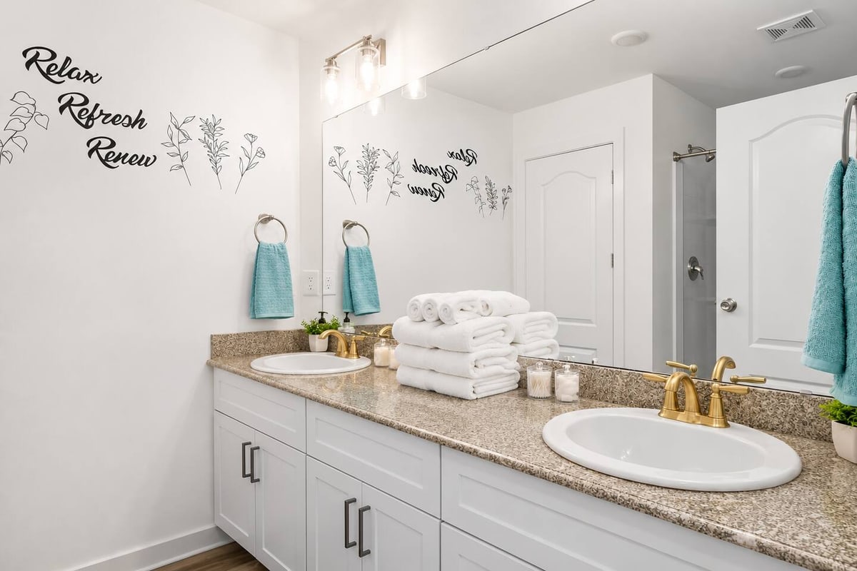 The Charlotte Townhouse, bathroom