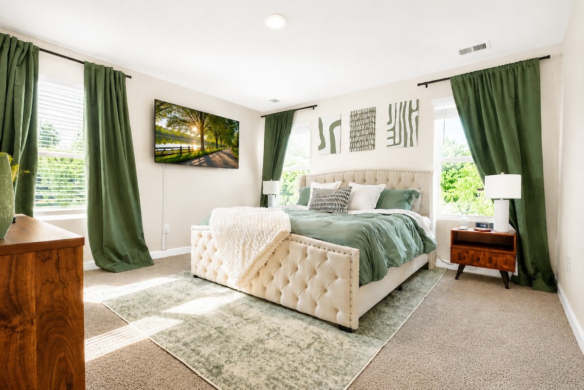 The Greenville Getaway, bedroom