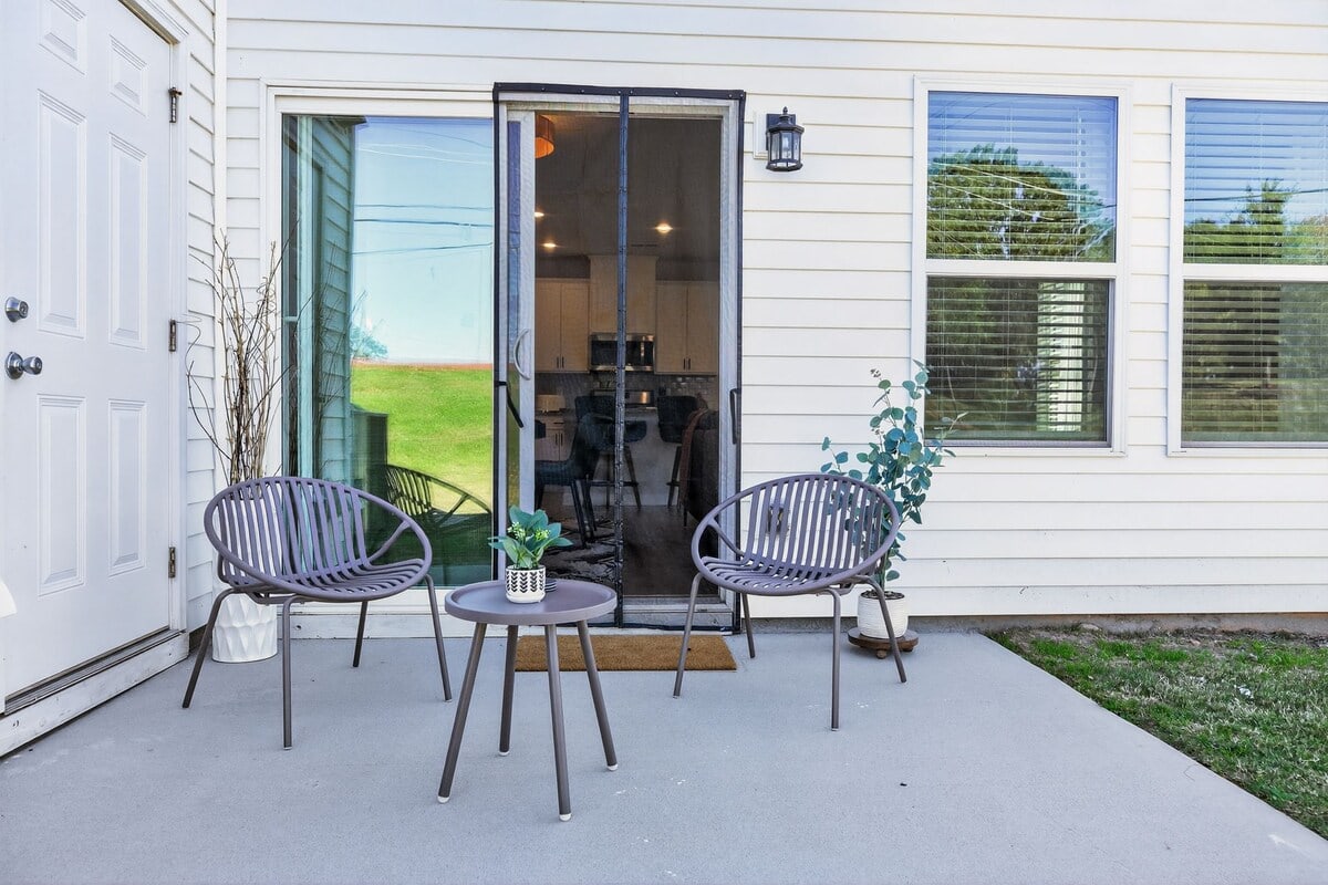 The Greenville Getaway, outdoor space