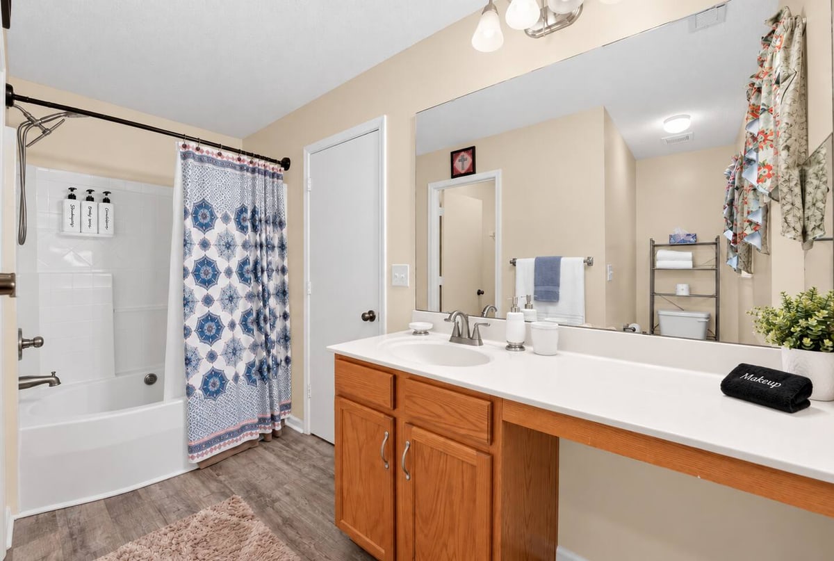 Charlotte Family Retreat, bathroom
