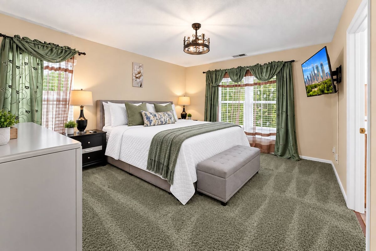 Charlotte Family Retreat, bedroom