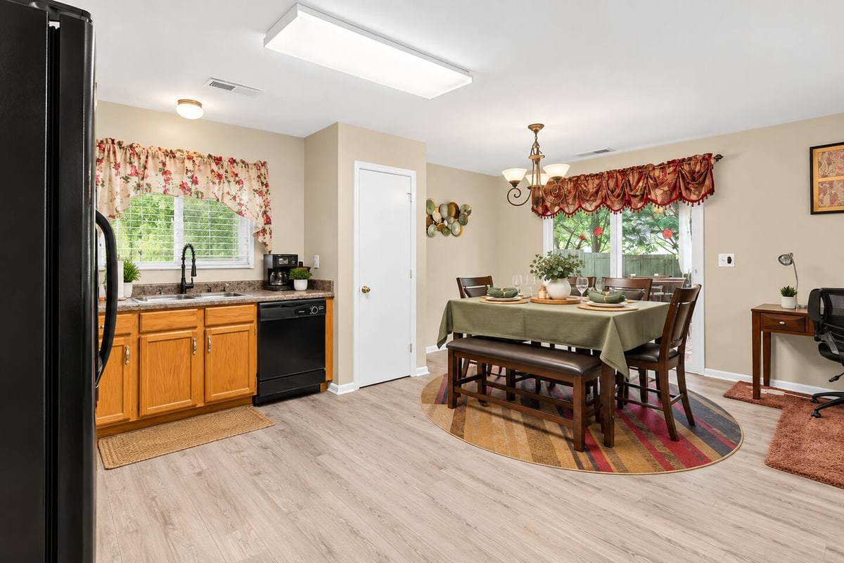 Charlotte Family Retreat, kitchen