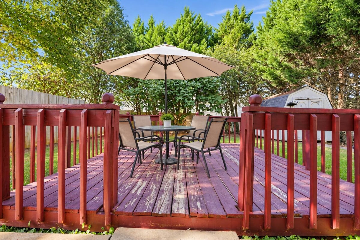 Charlotte Family Retreat, patio